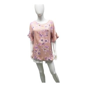 First Look Floral Top